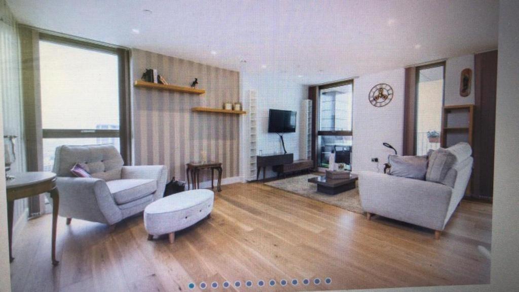 Luxurious Serviced Apartment In Кройдон Экстерьер фото